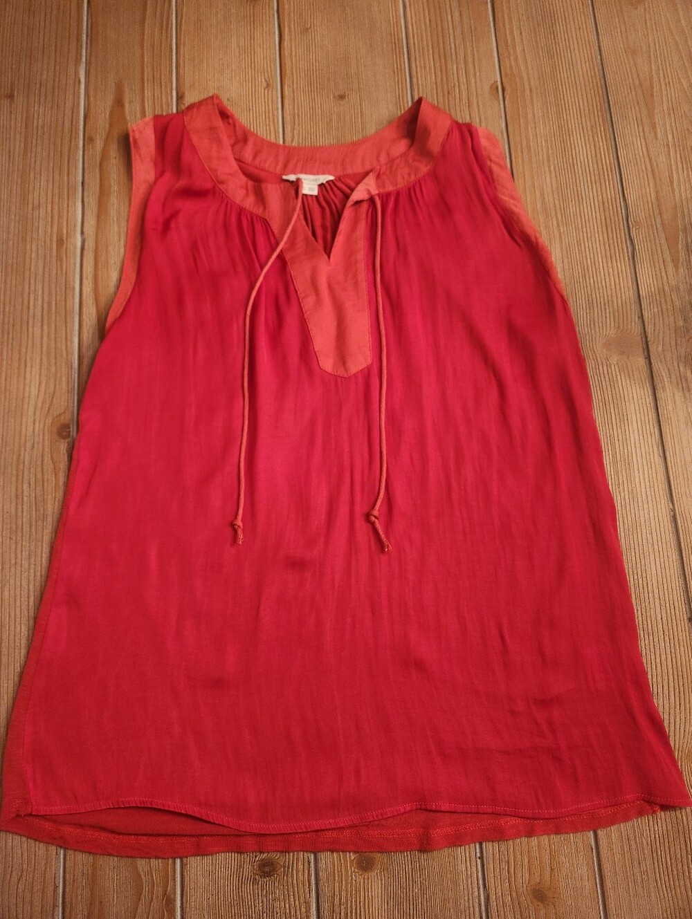 Women’s Sleeveless Pink Tie-Neck Blouse